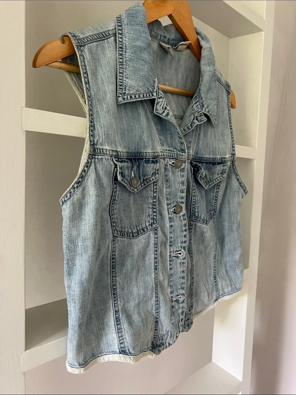 VINTAGE GAP Light Blue Denim Sleeveless Vest